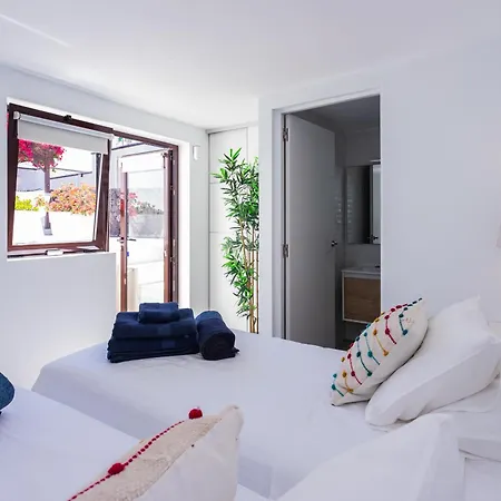 Villa Remarkable 5-bed In