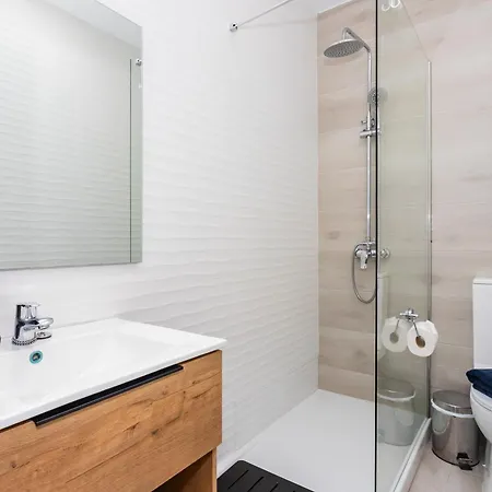Remarkable 5-bed In * Playa Blanca (Lanzarote)