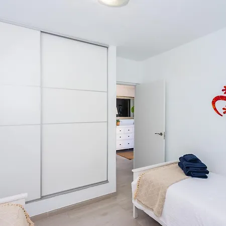 别墅 Remarkable 5-bed In 普拉亚布兰卡